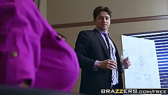 Big Tits And Big Cock Make For A Steamy Office Romance